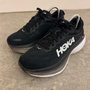 Hoka Women’s Bondi 8 Black Athletic Shoes - Size 6B